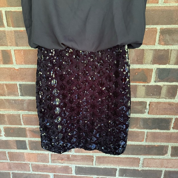 Black Sequined Short Sleeve Party Dress Women’s Size Small Regular NWOT - Picture 3 of 8